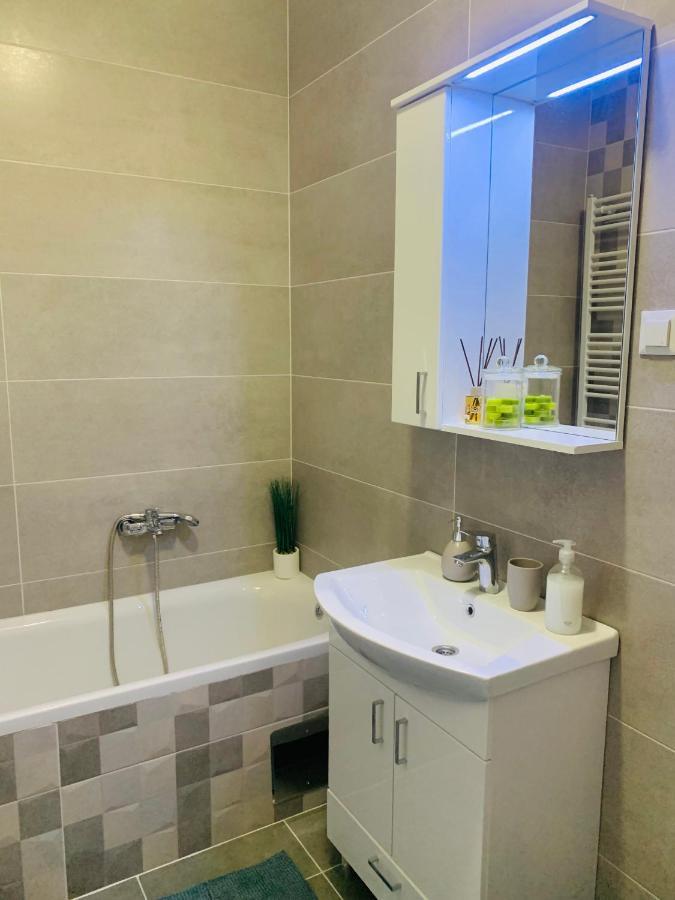 Apartman Luan Μπάνια Λούκα Εξωτερικό φωτογραφία